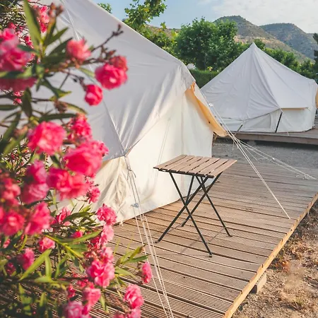 Tres Estrellas Hostel Mequinenza